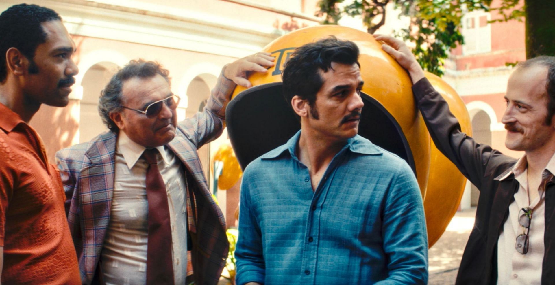 A still from The Secret Agent (Image via Mubi)